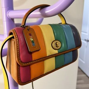 New Coach Turnlock Clutch 20 with Rainbow Quilting